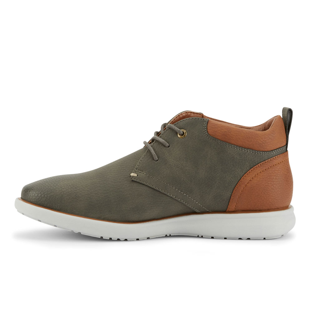 G.H. Bass & Co. Mens Benton Tumbled WX Casual Sneaker Boot  display picture 3