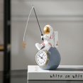 thumbnail image 2 of Reloj WEIHJMXG con figura de astronauta para escritorio y estante funciona con pilas, 2 of 5
