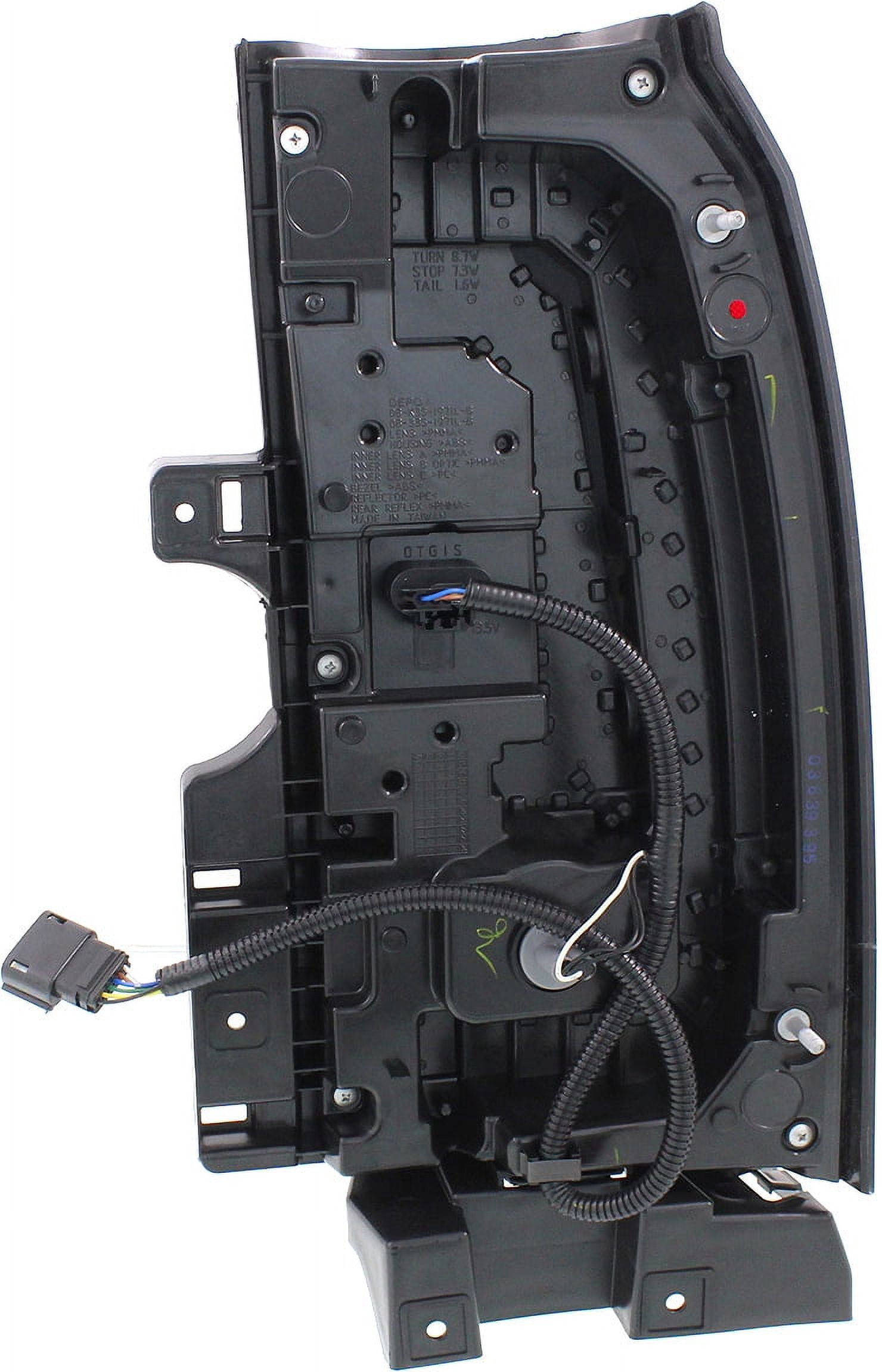 Tail Light Compatible with GMC YUKON/YUKON XL 2015-2017 LH Assembly