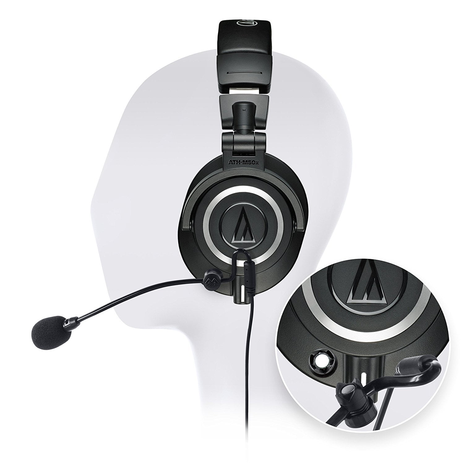 オーディオテクニカ M50xSTS ヘッドセットを装着したストリーマー。