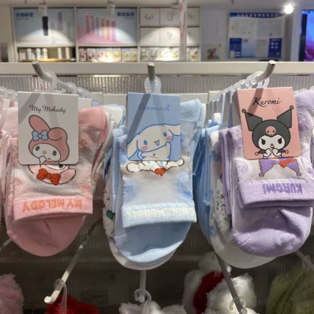 Calcetines De Cristal Transpirables Sanrio Kuromi Seda De Verano Lindos Tubo Medio Finos Melodía Femenina Gao Jiahui unisex