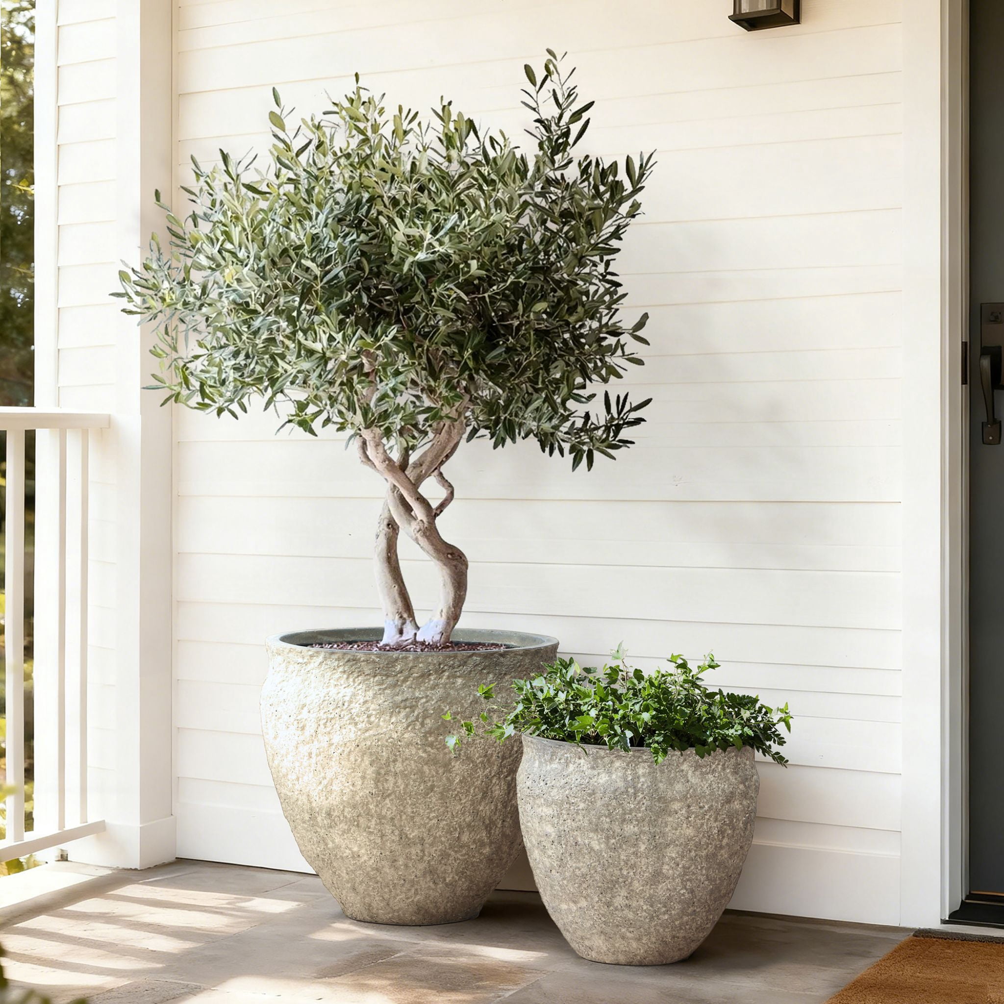 LuxenHome Weathered Earthstone Green Round Planter, 12.4" Round, Textured Concrete Pot