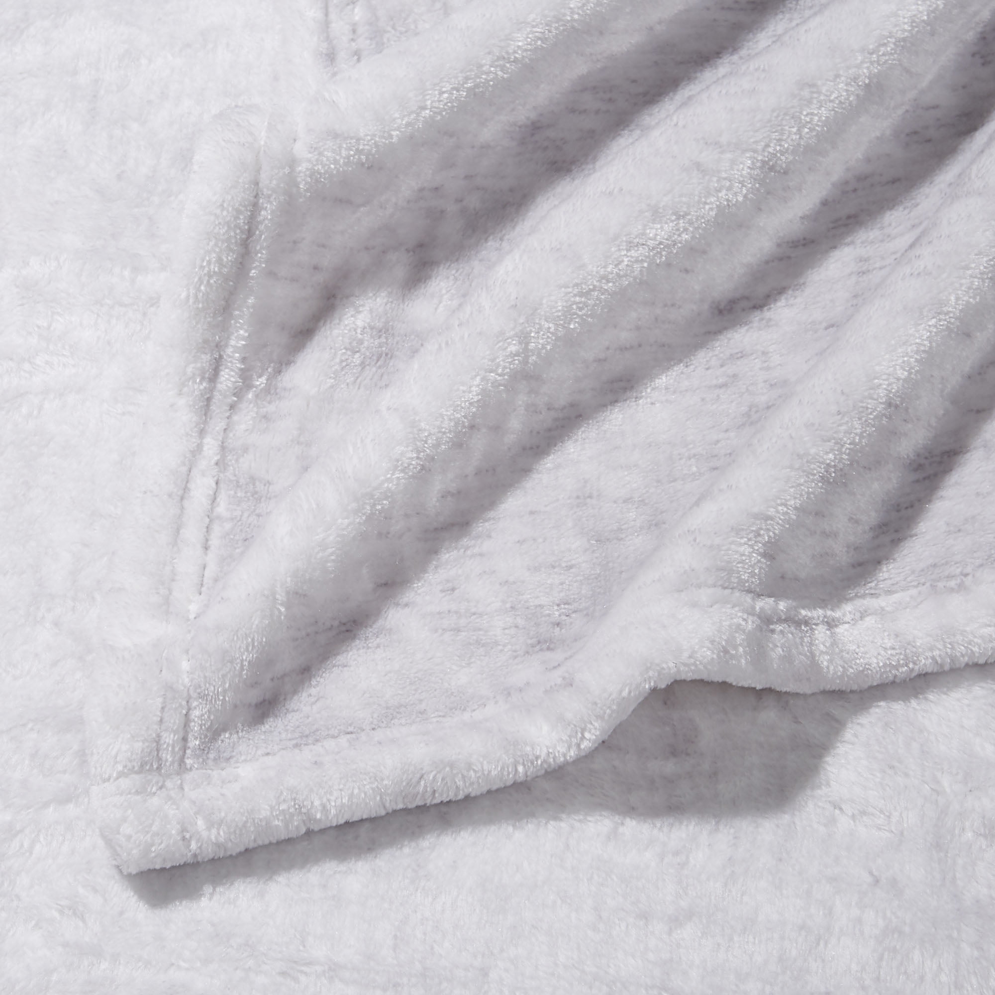 Jeté pelucheux à motif mélangé gris clair HOMETRENDS 20 % polyester recyclé