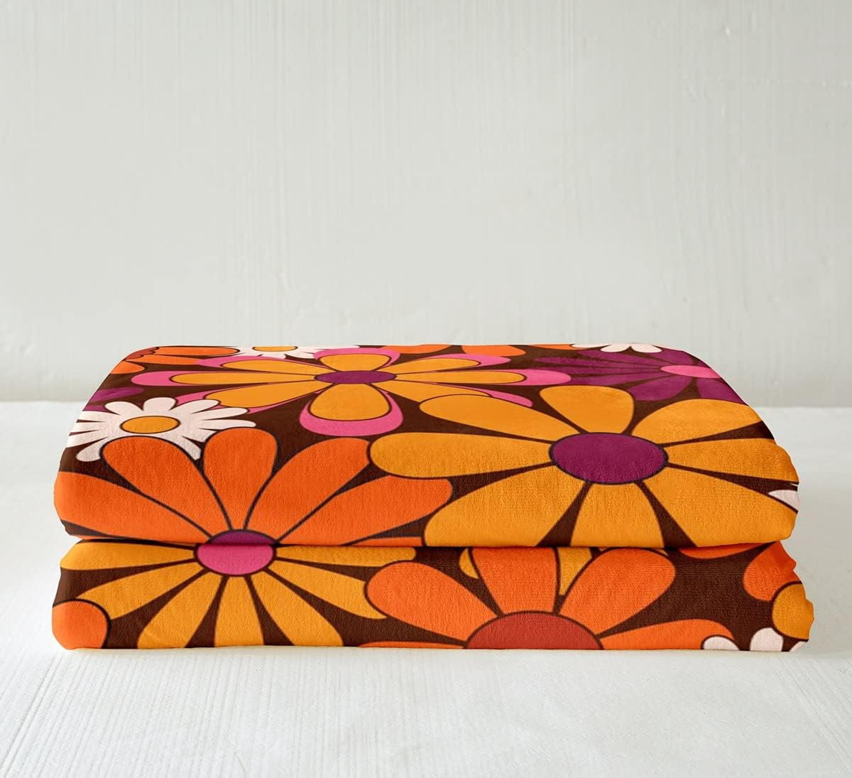 Groovy Floral Blanket for Girls Retro Flower Throw Blanket for Bed Chic Daisy Travel Blanket Throw Size Groovy Party Decorations Fleece Blanket 70s Party Decorations Sherpa Blanket