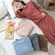 thumbnail image 2 of Conjunto de pijama de franela para mujer, ropa de dormir cálida, Top y pantalones largos, ropa de dormir gruesa de lana de Coral, ropa de casa sólida, Invierno, 2 of 4