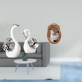 thumbnail image 2 of Figuras de cisne y marco de fotos de resina ornamentado para centro de mesa de sala de estar y soporte decorativo de mesa, regalo de inauguración de c, 2 of 8