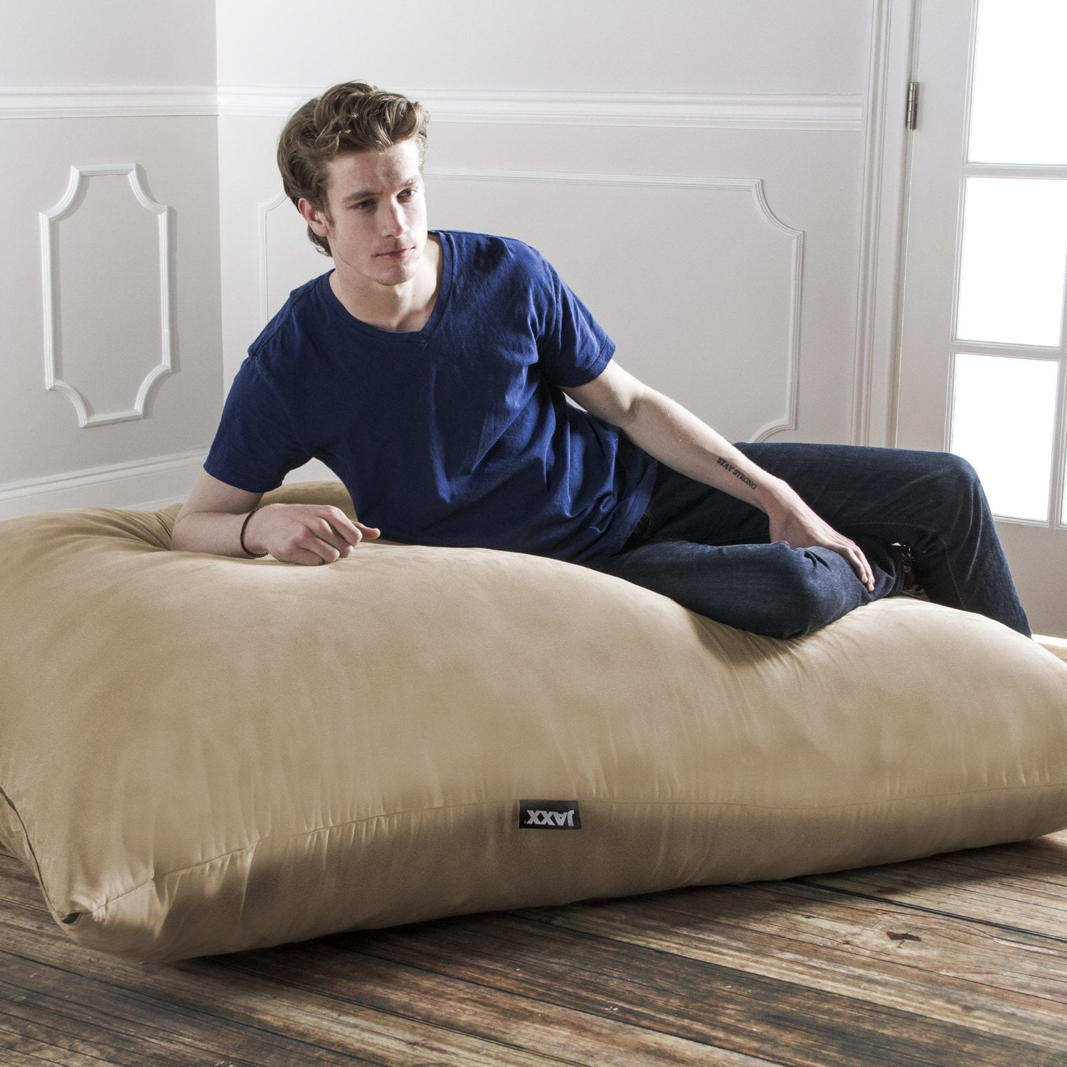 Huge pillows 2025