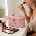 thumbnail image 2 of Estuche organizador de maquillaje con divisor extraíble, impermeable, de piel sintética, para vacaciones, para mujer, 2 of 8