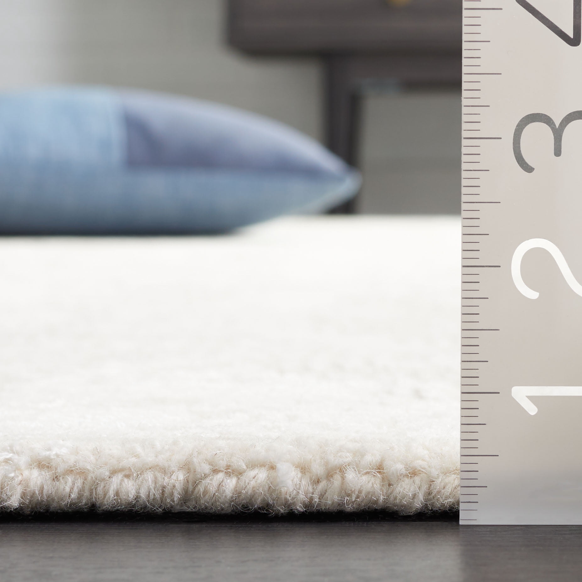 SAFAVIEH Glamour Jonette Geometric Area Rug, Ivory, 5' x 8'