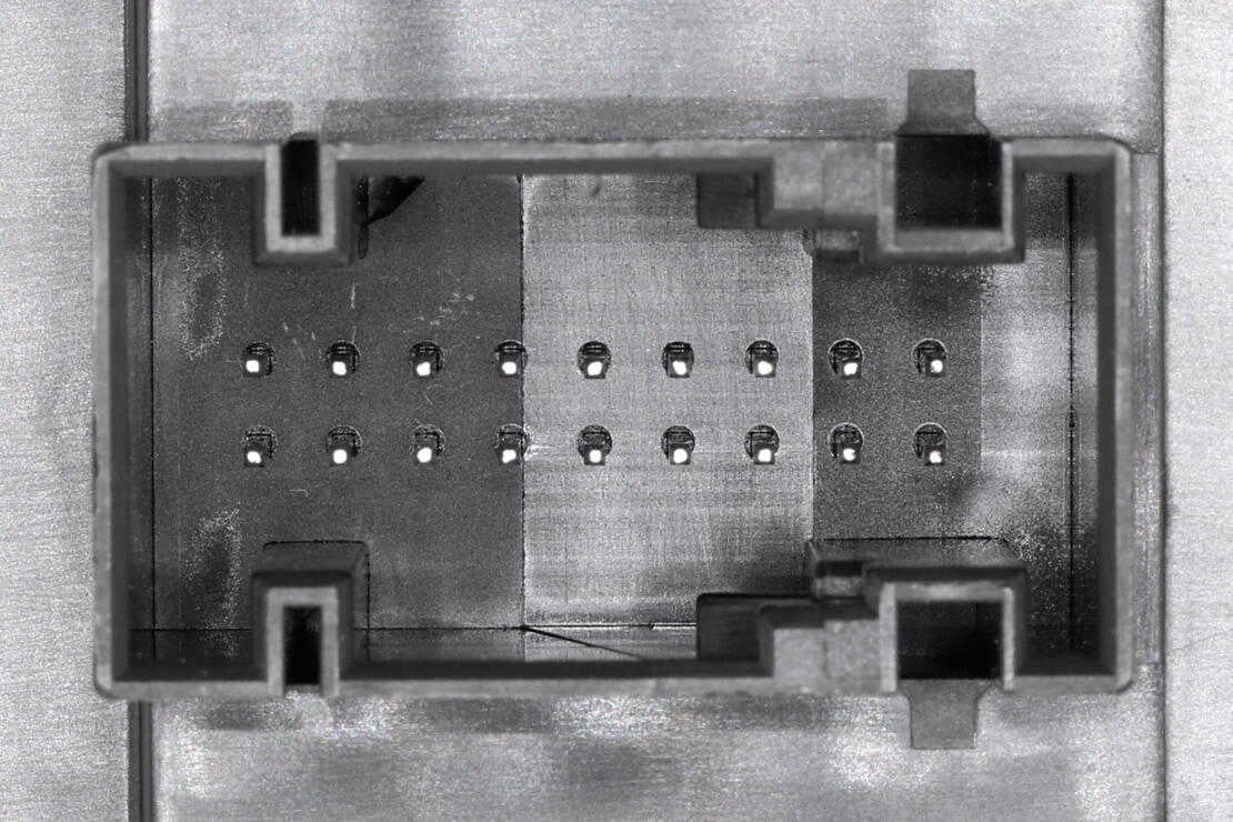 VEMO V20-73-0240 Switch, window regulator