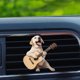 thumbnail image 4 of Ambientador con forma de guitarra y perro para ventilación de coche, decoración 2D para el salpicadero para amantes de los perros, regalo novedoso fácil de colocar para el interior del coche., 4 of 8