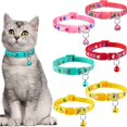 thumbnail image 3 of Collar de gato con campana, collar separable para gatito, patrón de corazón, collares ajustables y seguros para gatitos, collares de gato para primavera y verano, para niñas y gatos (rosa, verde, rojo, 3 of 4