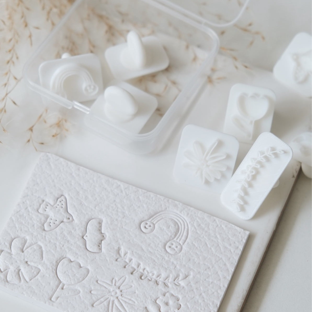 8-Piece Pastoral-Style Polymer Clay Earring Molds Set for DIY Crafts