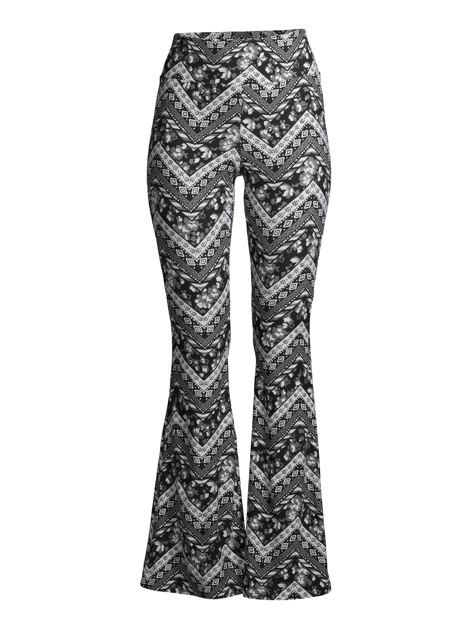 No Boundaries Juniors' Knit Flare Pants 