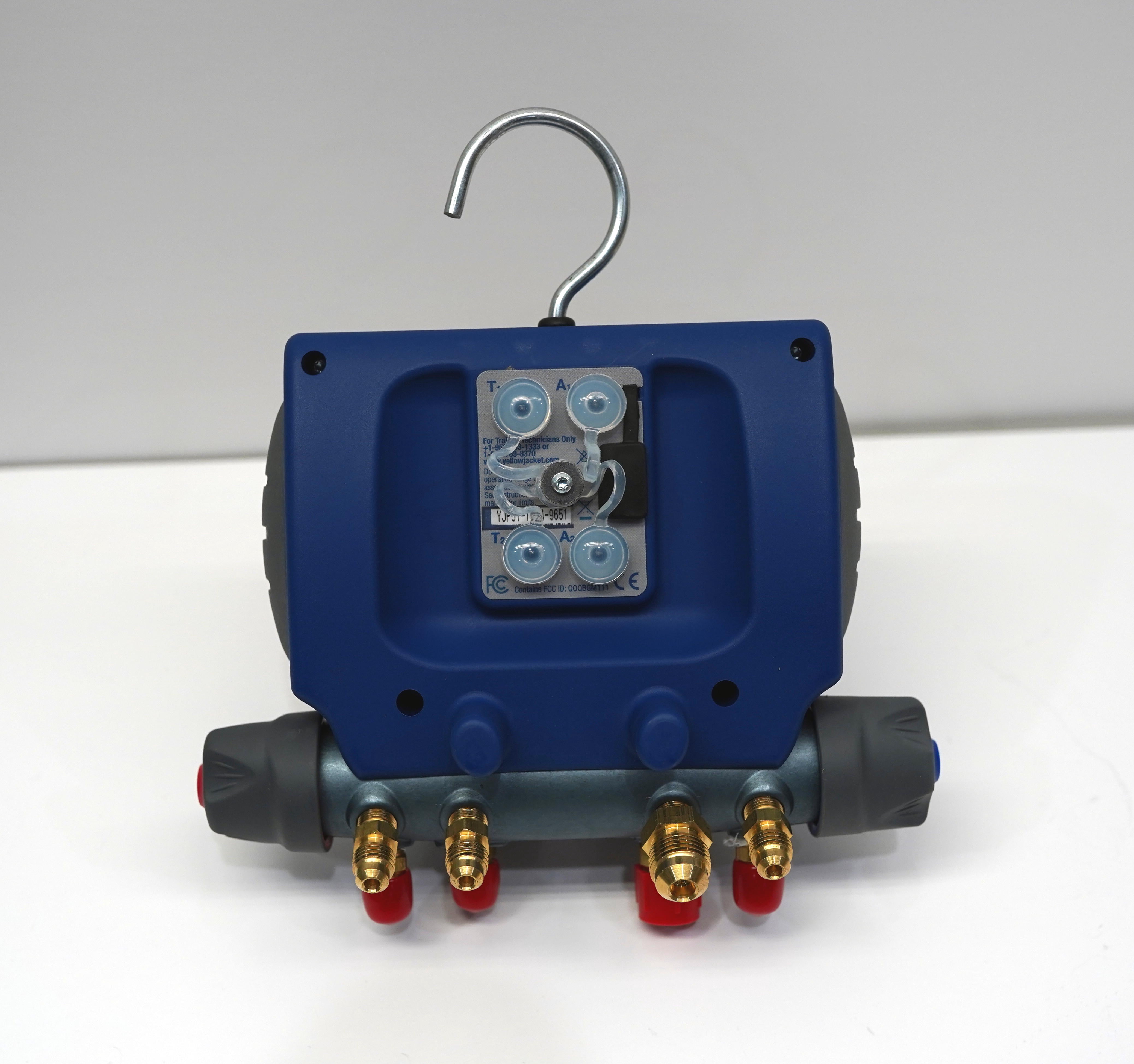 Yellow Jacket 40870 P51-870 Titan Digital Manifold
