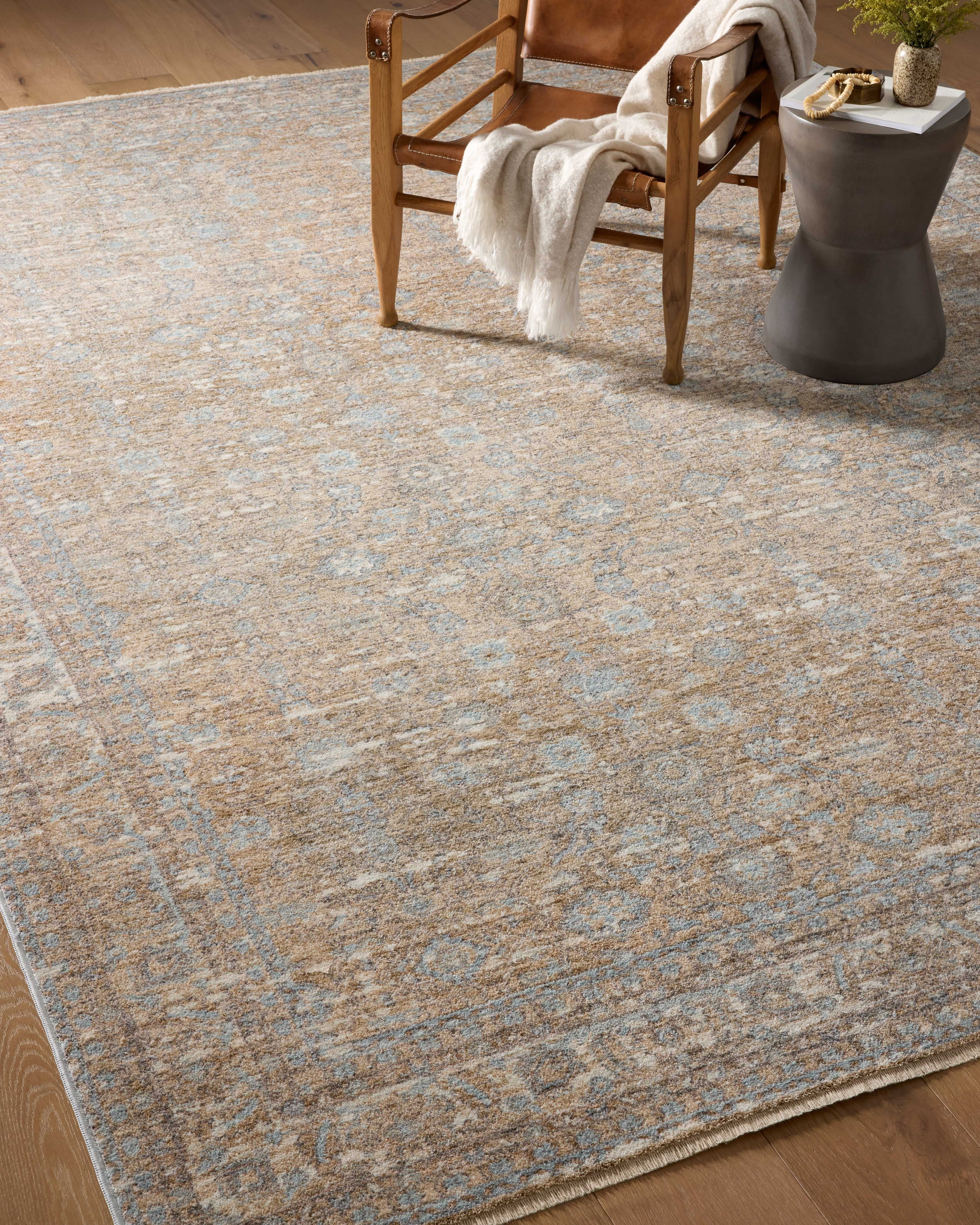 Angela Rose x Loloi Blake Sand / Sky 18" x 18" Sample Rug