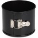 thumbnail image 1 of 02820 - Molde Redondo Para Pasteles Con Bisagra Clásica De Borde Alto, Negro, 17cm, 1 of 5