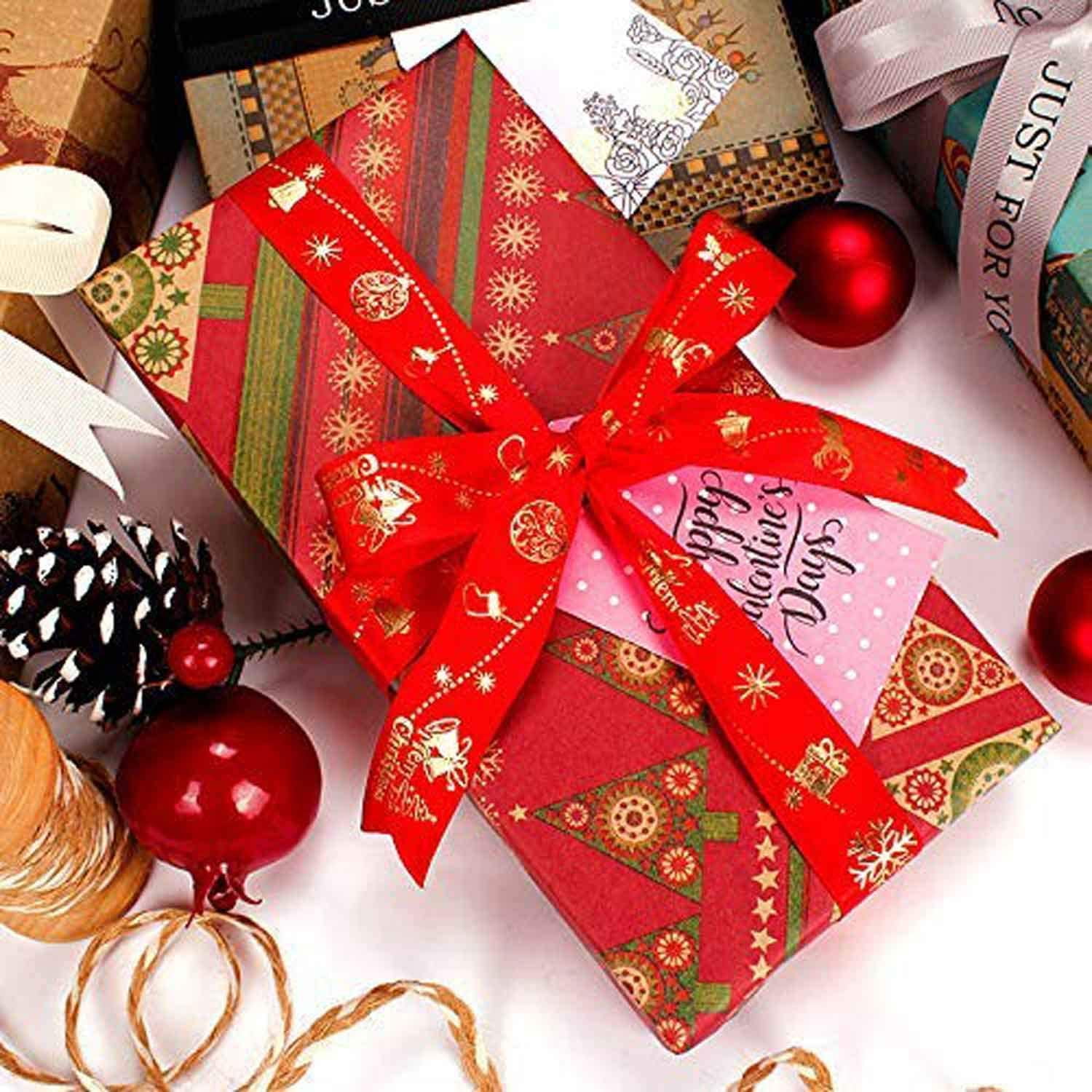 70cm x 50cm 6 Assorted Designs Details about   Christmas Gift Wrapping Paper 84 Sheets Folded 