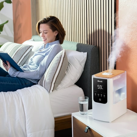 Levoit - OasisMist 1.18 gallon Smart Humidifier - White