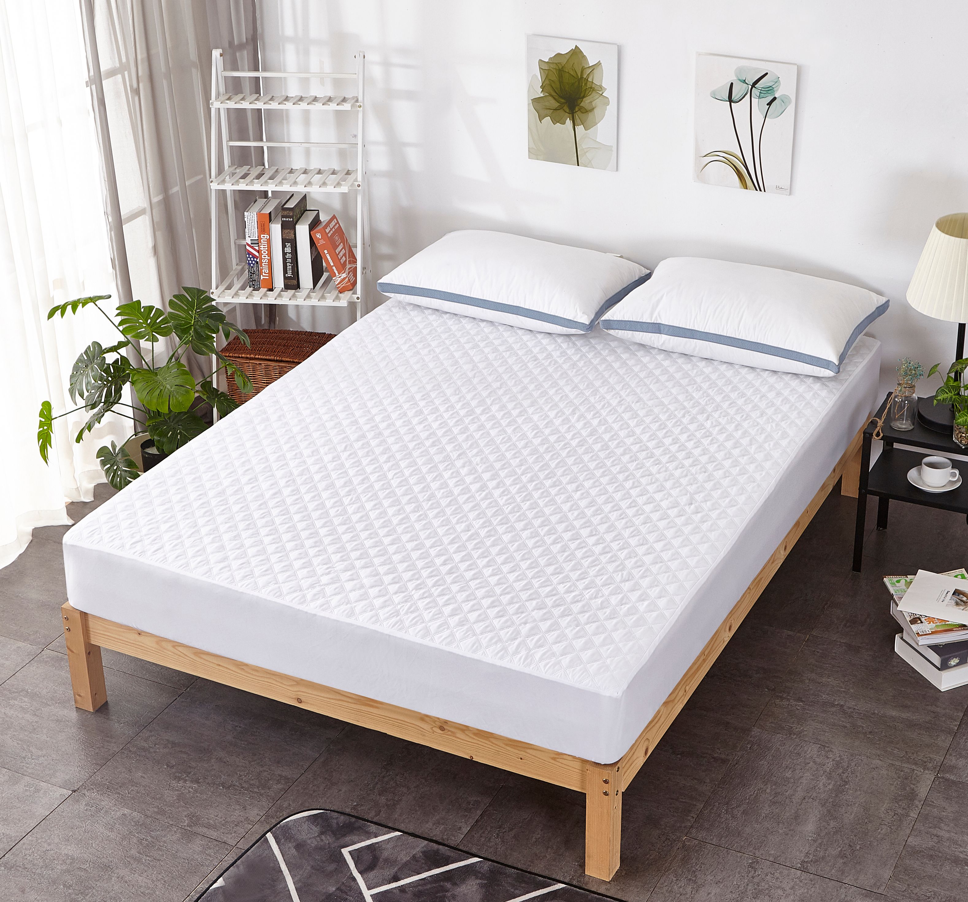 Quilted Waterproof Mattress Pad Deep Pocket Fitted Skirt Cover Protector New