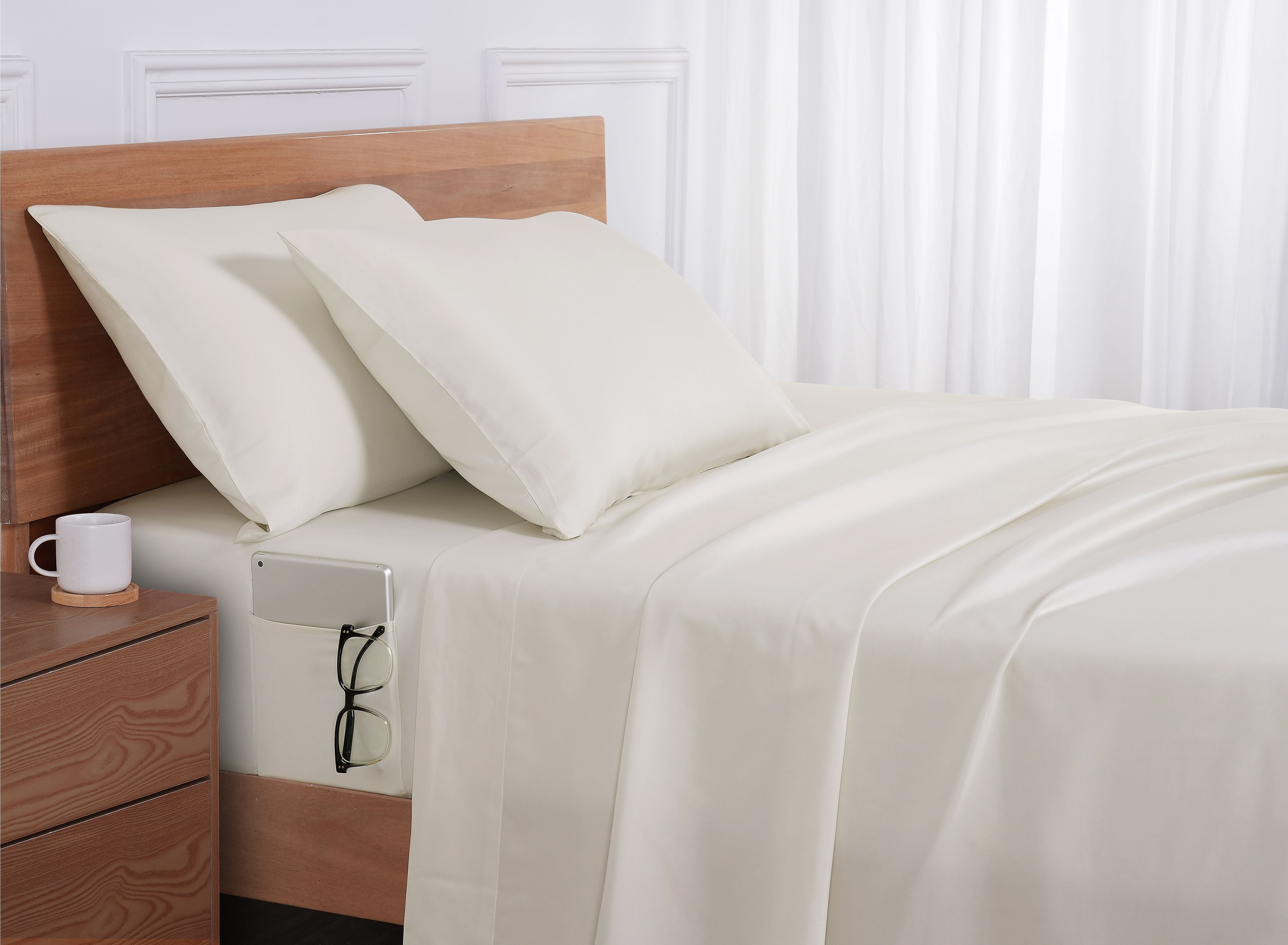 Mainstays by Becky G. & Alejandra 4-Piece Seashell Beige Super Soft Brushed Microfiber Bed Sheet Set, Full