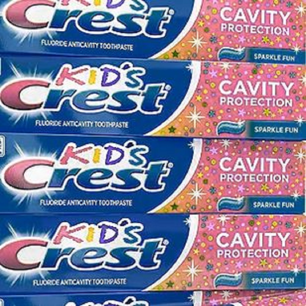 Crest Kid's Toothpaste, Sparkle Fun 4.6 oz, 5 pk. - image 2 of 6