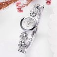 thumbnail image 2 of Reloj femenino Correa de aleación Reloj de pulsera analógico de cuarzo con esfera redonda y diamantes de imitación (blanco plateado), 2 of 2