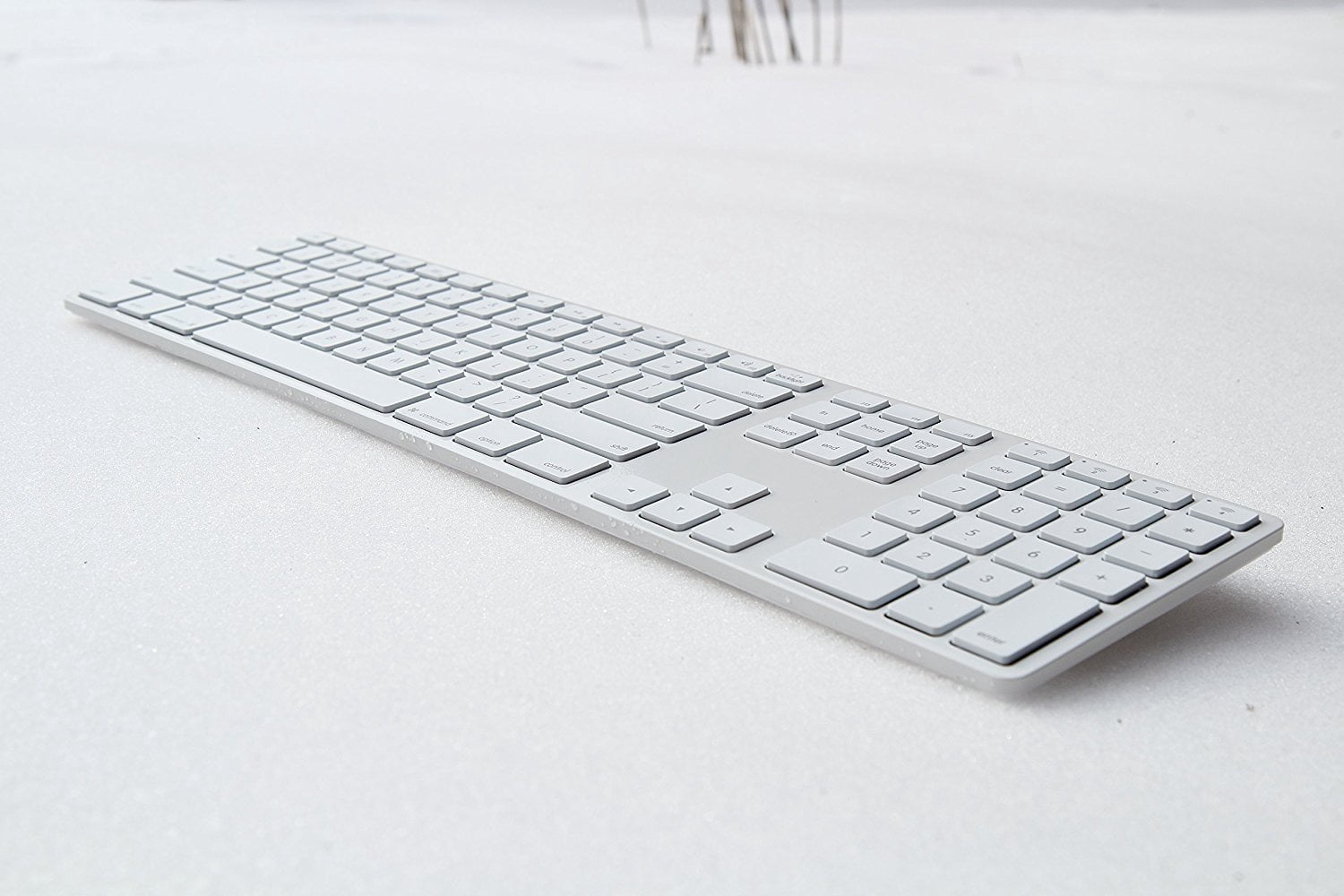 Matias backlit aluminum wireless keyboard