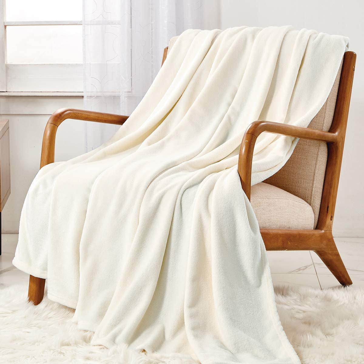 for Bed Sofa Chair Picnic Travel Pumpkins White Microfiber Flannel Blankets Lightweight Warm Camping Blanket All Season Indoor Air Conditioning Blanket 