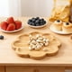 thumbnail image 4 of Bandeja de snacks de madera estilo japonés • Bandeja personalizable de snacks de madera de bambú • Diseño de flores cuadradas de 3 compartimentos • Uso casero de té de postre, 4 of 6