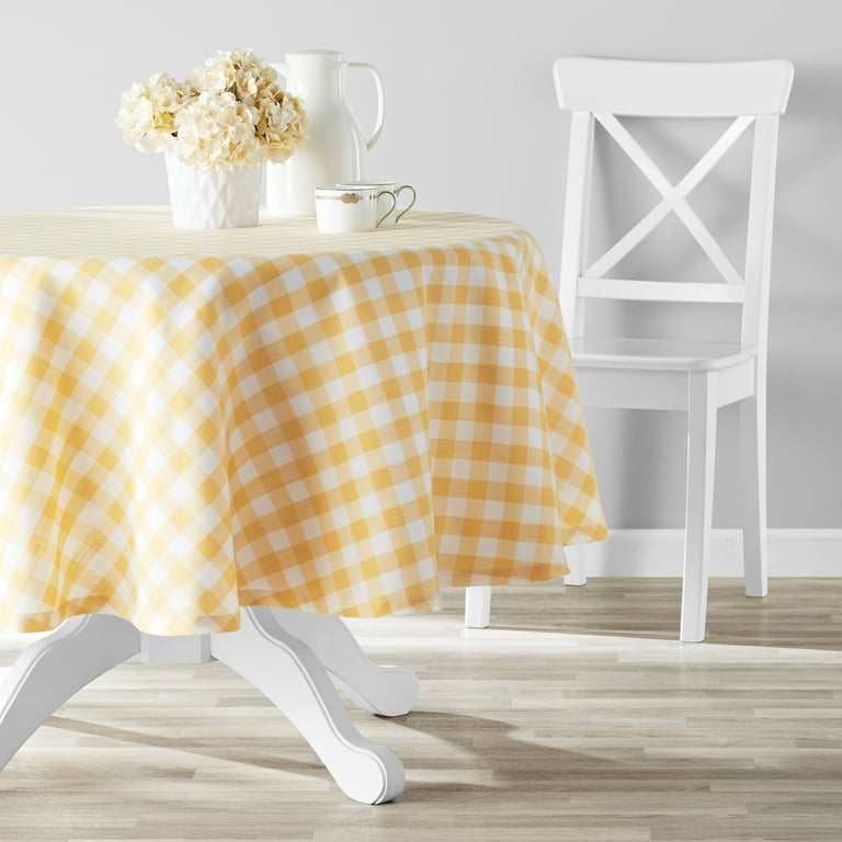 Gingham tablecloths deals