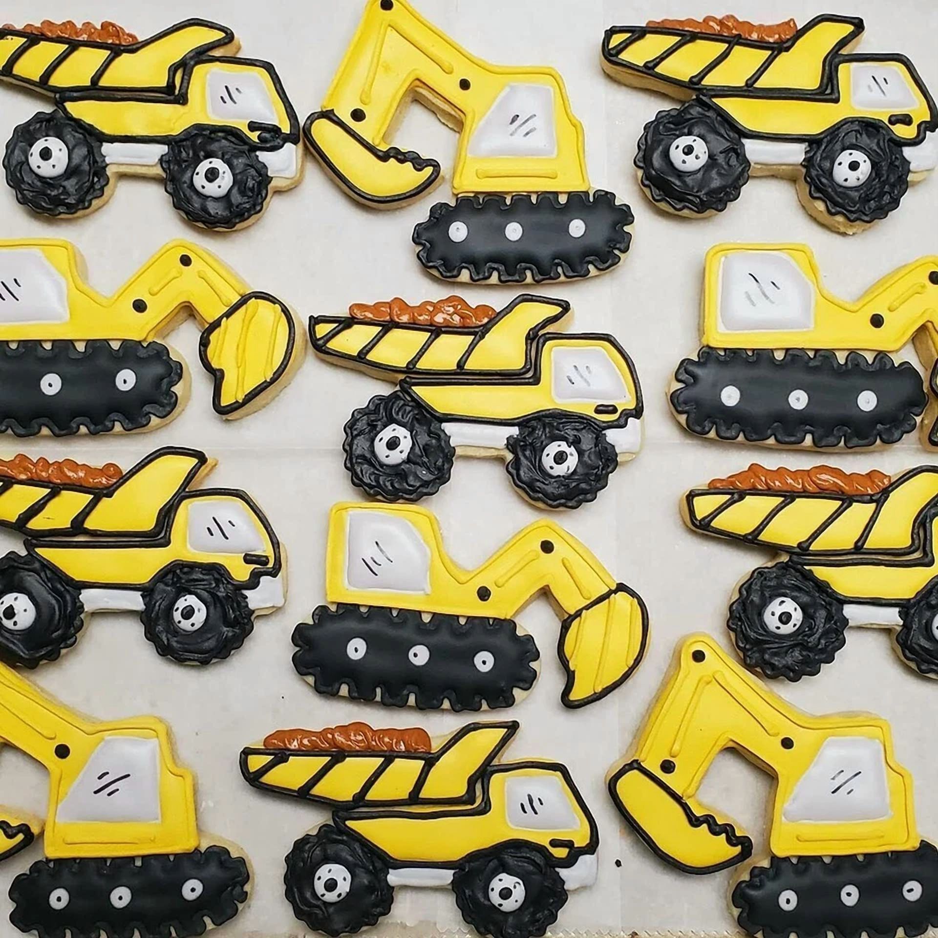 BUTTERFLY- Construction Cookie Cutter Set-3 Inches-9 Piece- Excavator Digger Bulldozer Dump