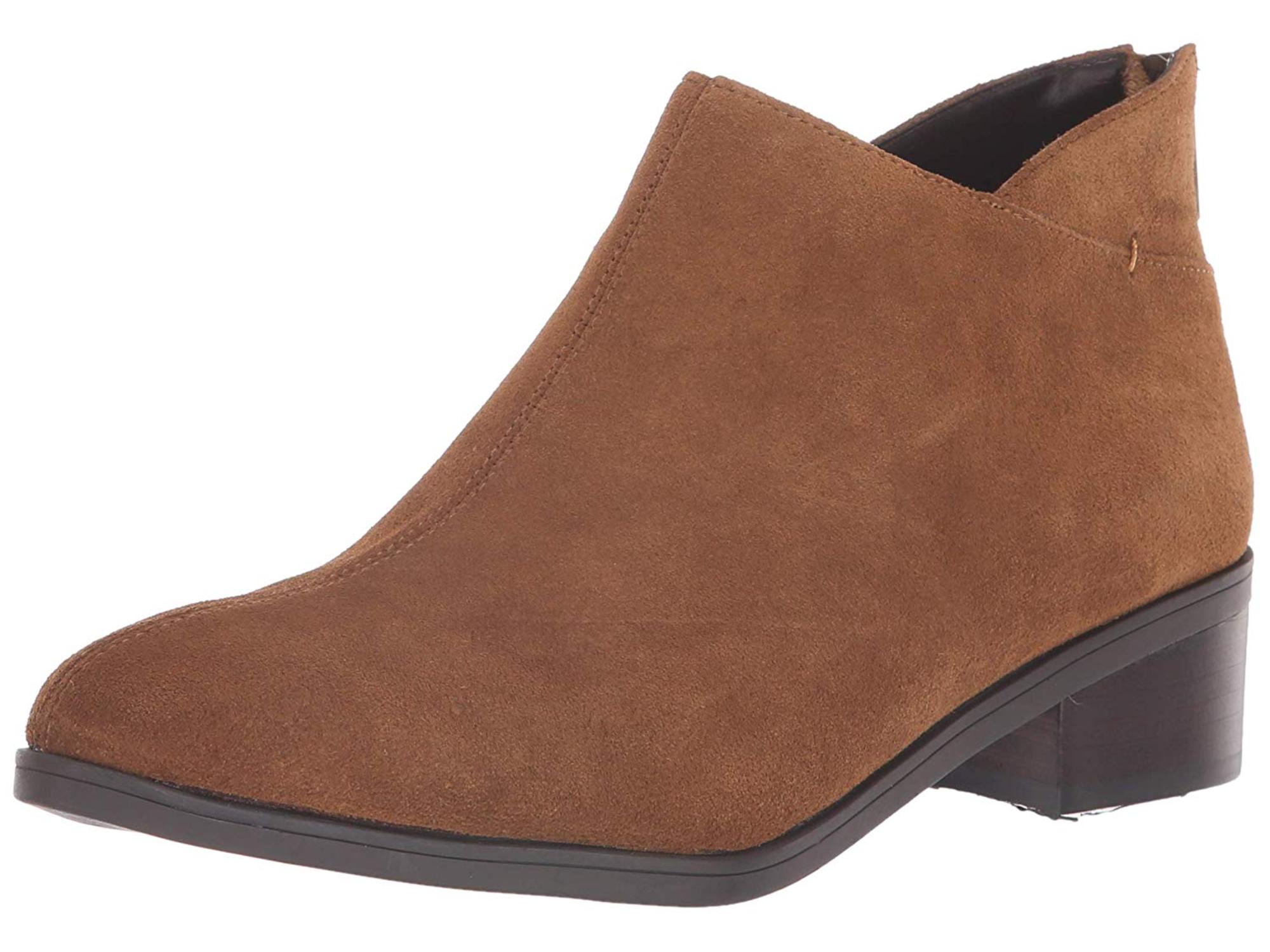 bella vita haven ankle bootie