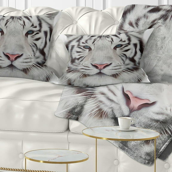 Designart White Bengal Tiger - Animal Throw Pillow - 12x20