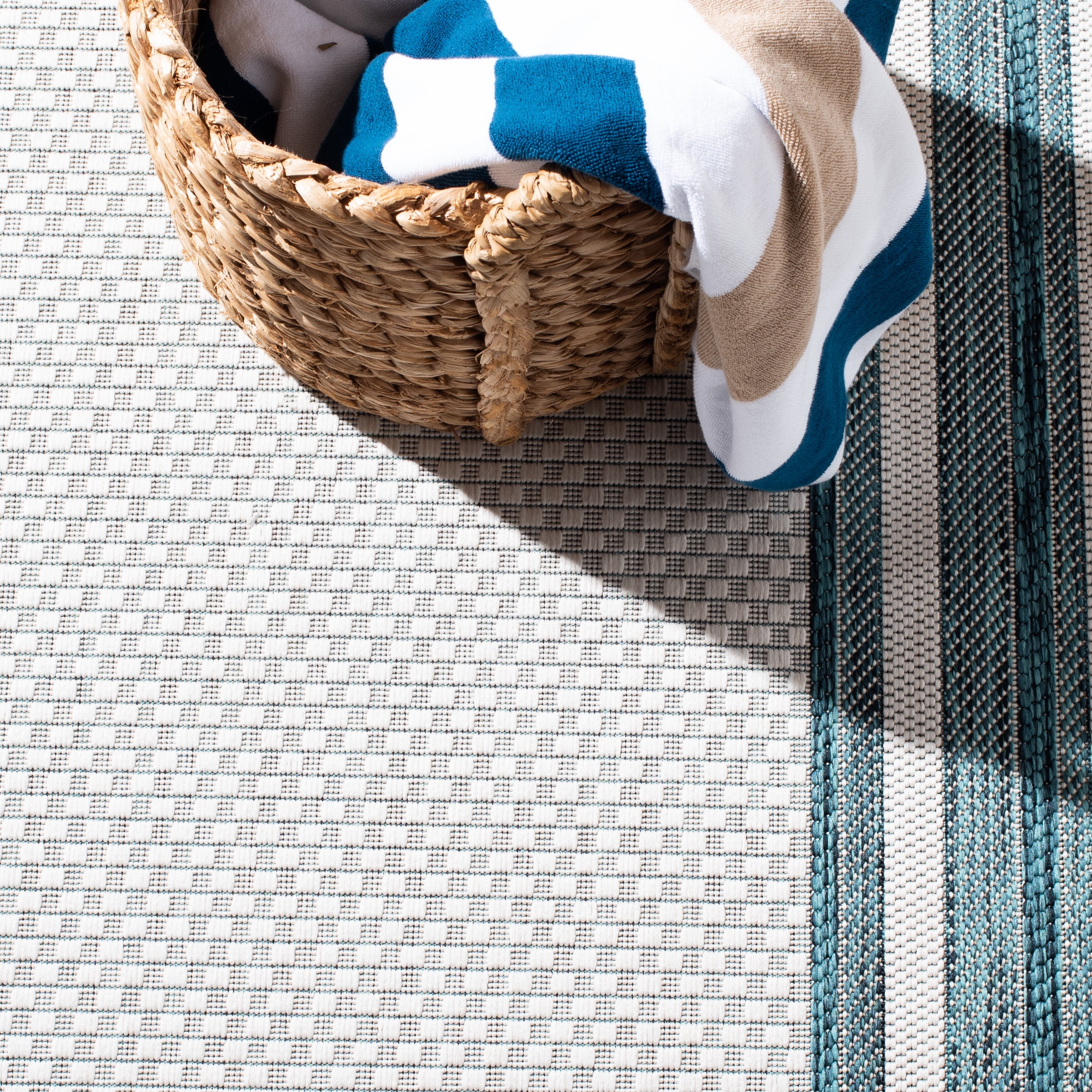 Safavieh Courtyard Ercan Bordered Indoor/Outdoor Area Rug, Ivory/Teal, 6'7" x 9'6"