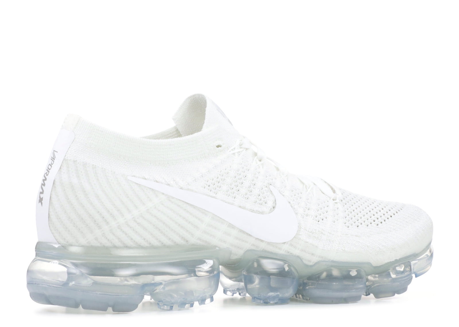 nike vapormax flyknit triple white