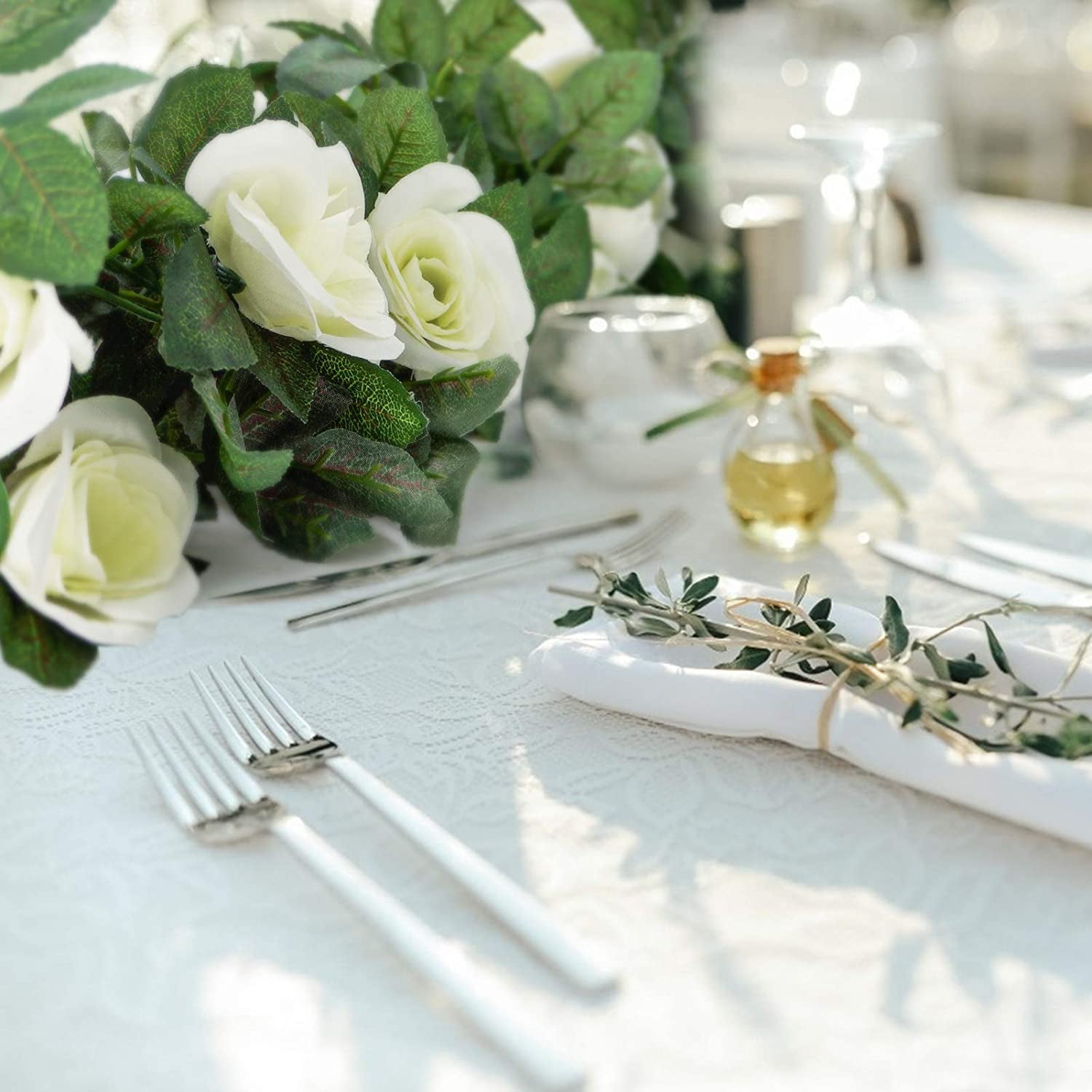 YOLETO Artificial Flowers Garlands - 2 Strand 216cm Long Artificial Flower Vines for Decorations, 16 Flowers per Strand, Faux White Rose Floral Arch for Home, Garden, Weddings, Parties