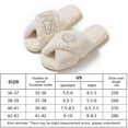 thumbnail image 2 of Zapatillas de felpa con banda cruzada pantuflas peludas con punta abierta cómodas para interiores y exteriores, 2 of 8