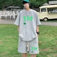thumbnail image 3 of Conjunto deportivo informal con estampado de gofres coreanos y japoneses de gran tamaño para hombre, camiseta holgada, pantalones cortos, conjunto de 2 piezas, 3 of 5