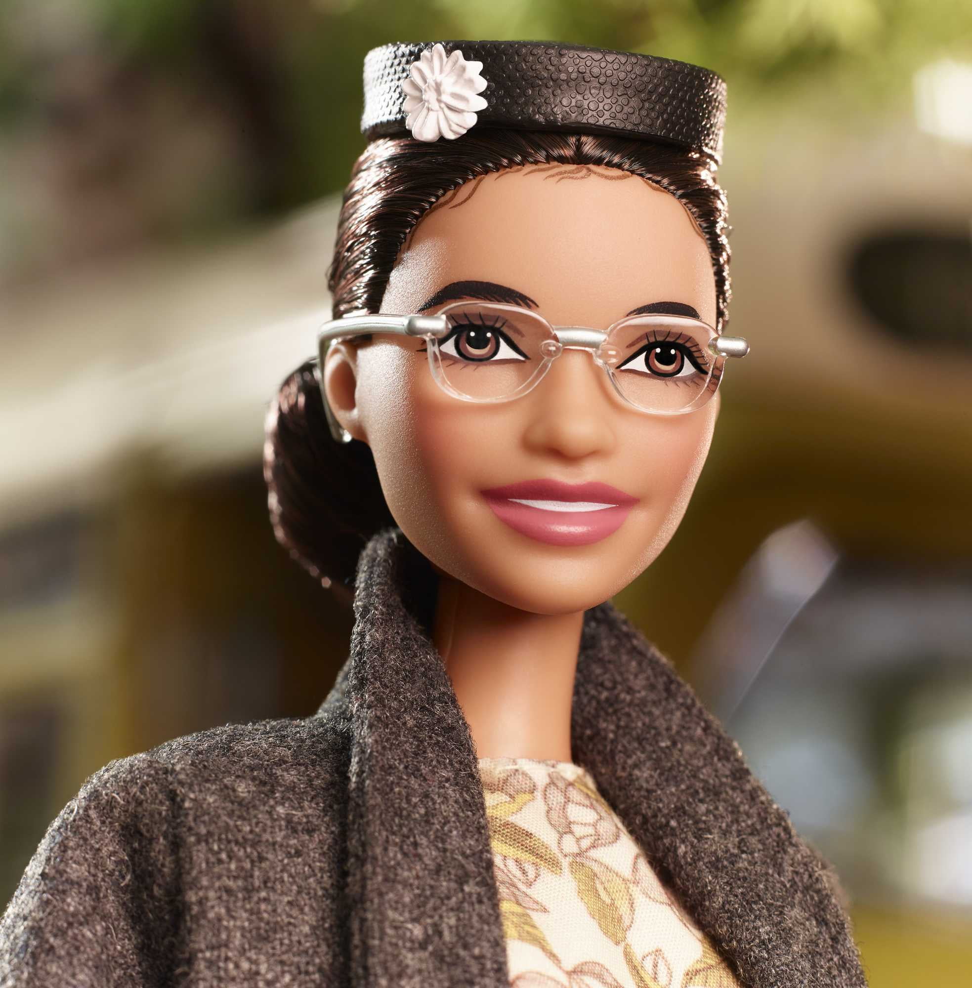 Barbie Inspiring Women Rosa Parks Collectible Doll with Dress, Wool Coat & Accessories