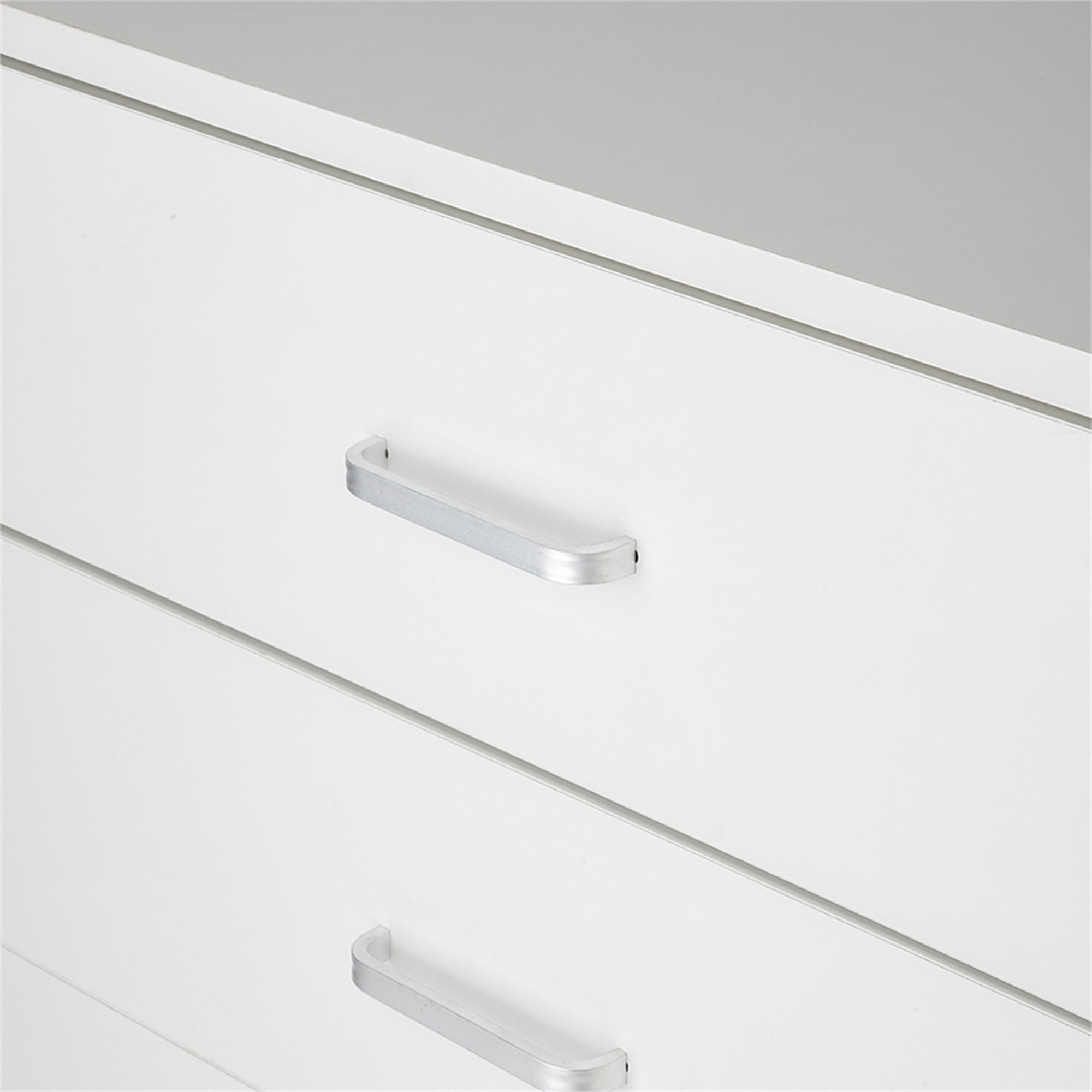 Kadyn 3 Drawer Dresser, Small Nightstand, Modern Storage Chest of Drawers, Solid Wood Side Table Bedside Chest for Bedroom, Living Room, Reception, White Nightstand Decorative Cabinet Kadyn 3 Drawer Dresser, Small Nightstand, Modern Storage Chest of Drawers, Solid Wood Side Table Bedside Chest for Bedroom, Living Room, Reception, White Nightstand Decorative Cabinet