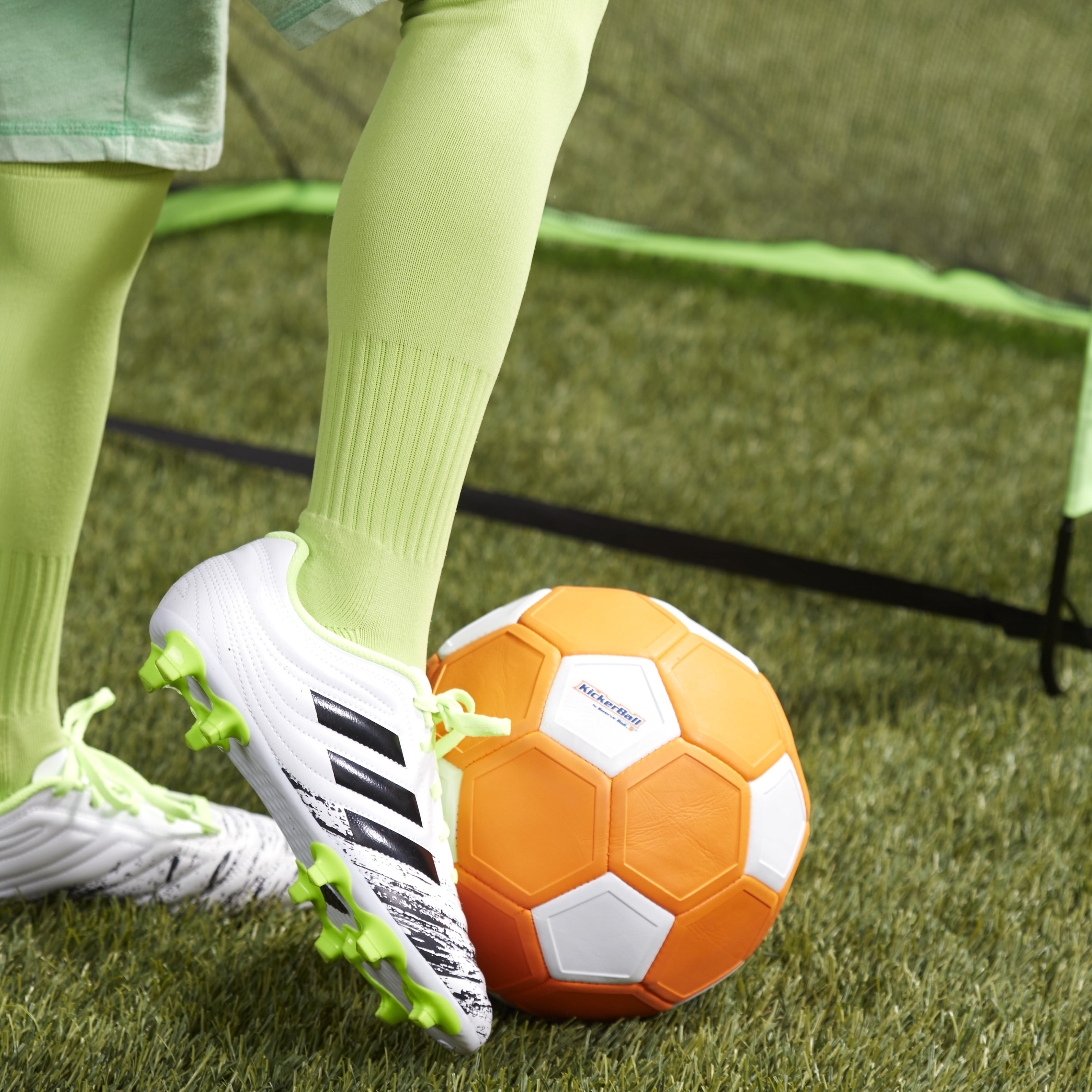 KickerBall Kids Childrens Play Trick Shots Curves Swerves Football Soccer Ball 