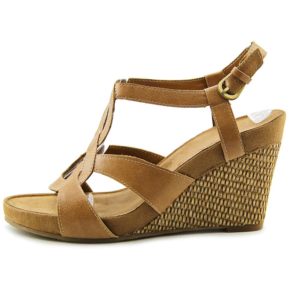 Womens Aerosoles Fabuplush Strappy Wedge Sandals - Nude - Walmart.com
