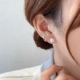 thumbnail image 4 of Pendientes de temperamento femenino S925 pendientes de perlas de cola de pez de aguja de plata pendientes vivos rojos de red de alta calidad JAMW Sencillez, 4 of 5