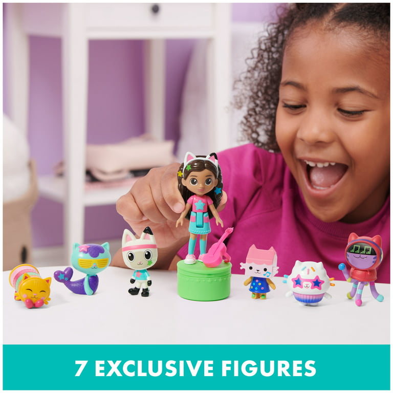 Gabby's Dollhouse Deluxe Figure Set with 7 Characters and Surprise