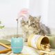 thumbnail image 4 of Juguete de plumas para gatos Juguete para gatos Bola de vaso de 360°, con plumas de colores y cascabeles para atraer la atención de tu gato Juguete novedoso, 4 of 5