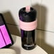 thumbnail image 5 of Botella de agua deportiva de gran capacidad 27oz | Tapa cerradura a prueba de fugas, plástico de grado alimentario, filtro de agitación, correa de transporte – Verde Rosa Púrpura | Gimnasio, al aire, 5 of 6