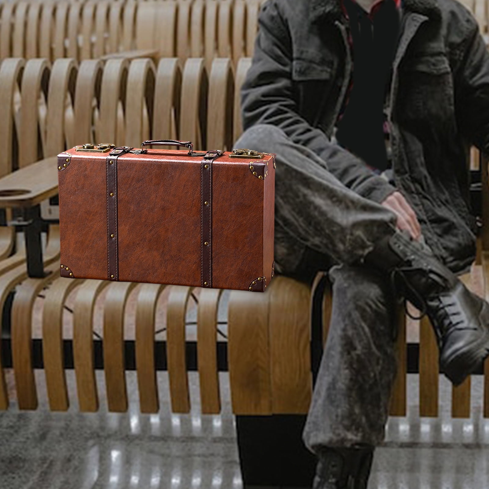 Handcrafted Leather Trunk Practical Carrying Case Decorative Clothes Storage Suitcase Photography Props Case
