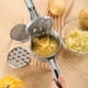 thumbnail image 4 of Exprimidor manual de patatas de acero inoxidable, exprimidor de verduras, exprimidor de frutas y limones, prensa de patatas, 4 of 5