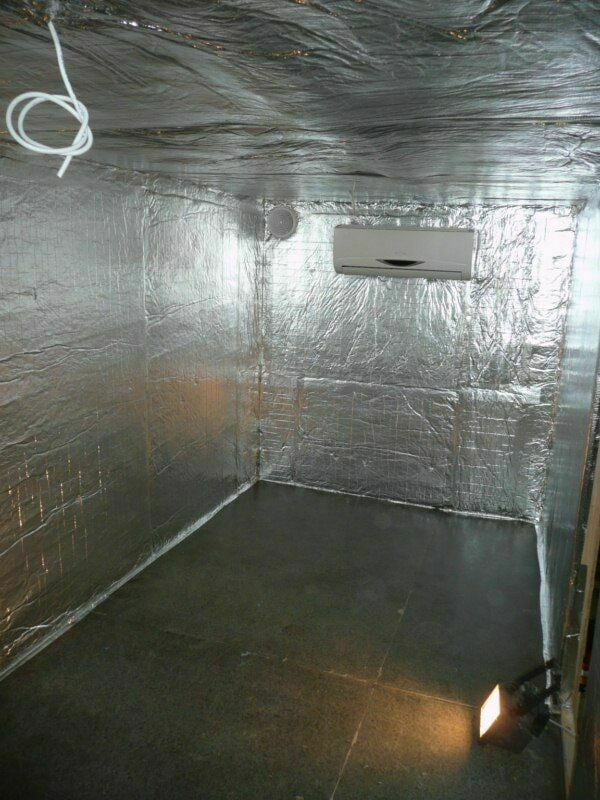 100sqft Solid Reflective Grow Room Box Mylar Film Foam Insulation Vapor Barrier 